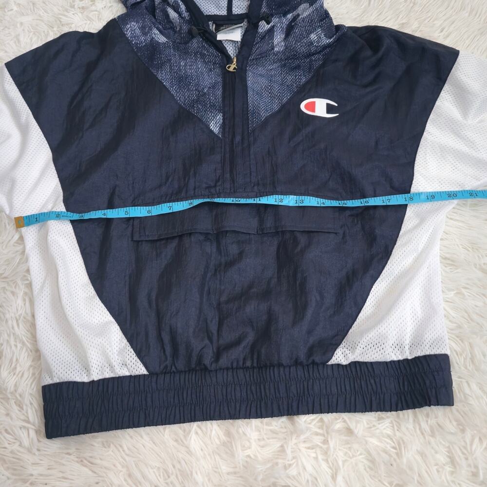 Champion‎ NWT Women's Navy Nylon Warm Up Jacket Small - Picture 10 of 13